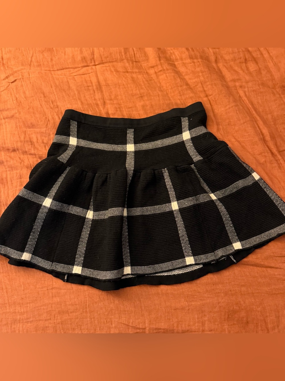 Alice + Olivia Black Plaid Circle Skirt with White Checks